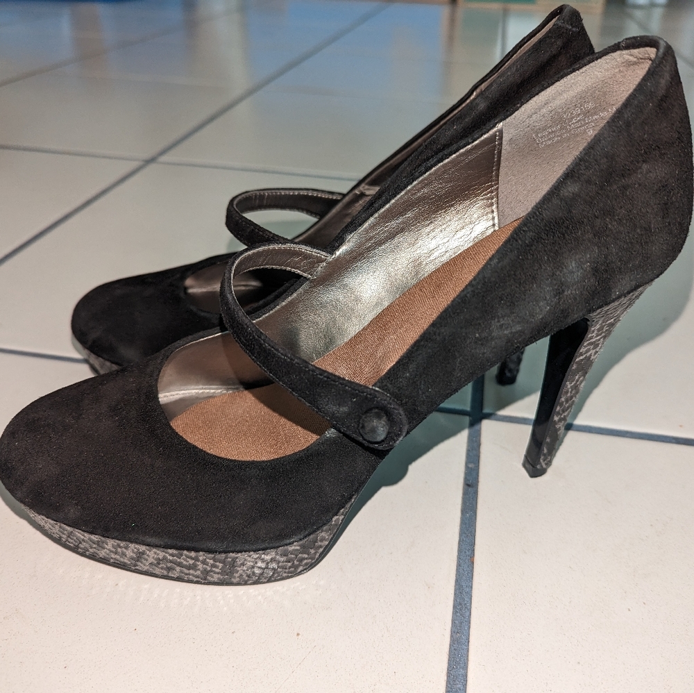 Aubrey Brooke Pumps